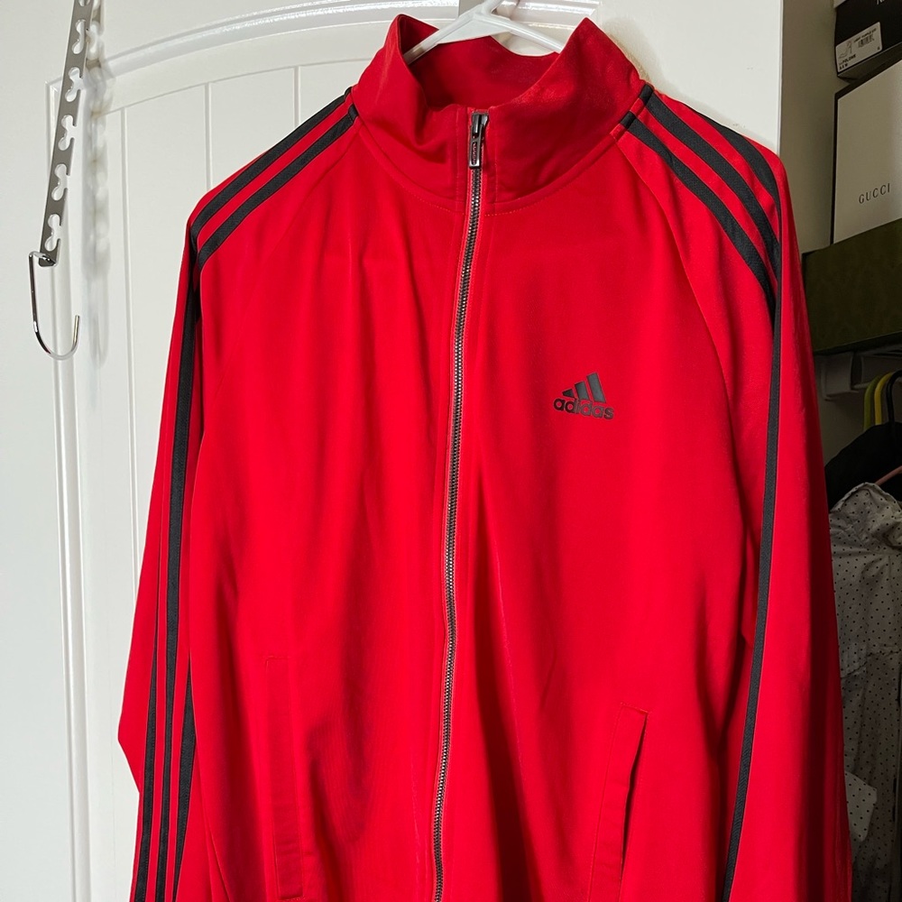 Adidas men size medium